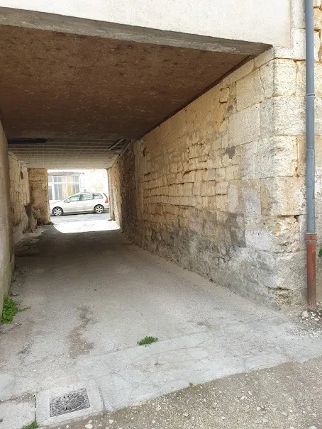 Photo 10