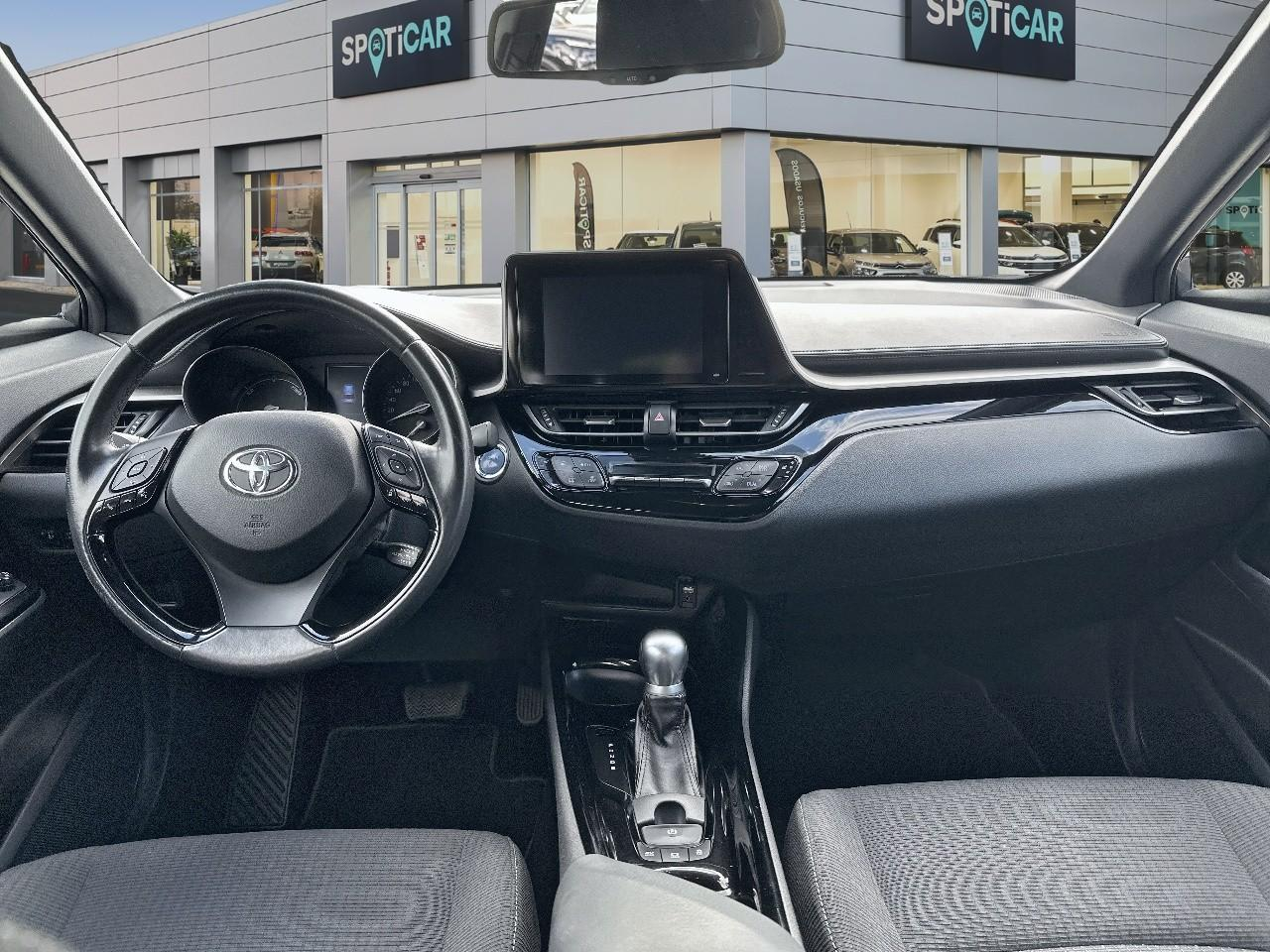 Toyota C-Hr 122h collection 2wd e-cvt rc18 — photo 8