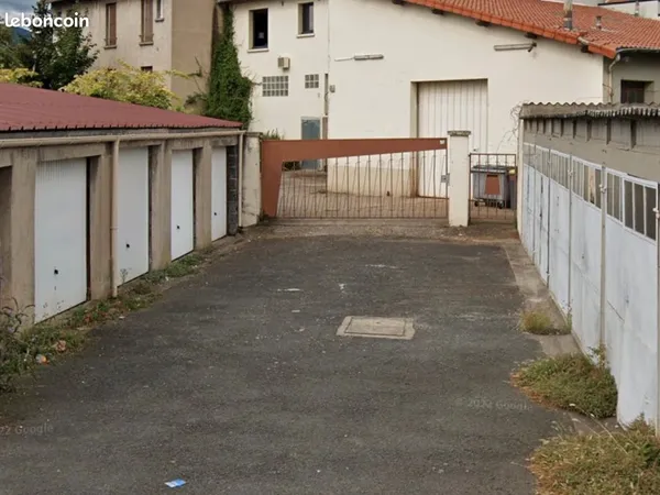 Garage à louer