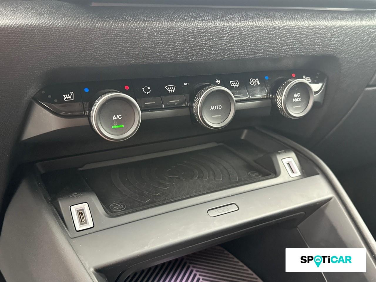 Citroën C4 puretech 155ch s&s shine pack eat8 — photo 15
