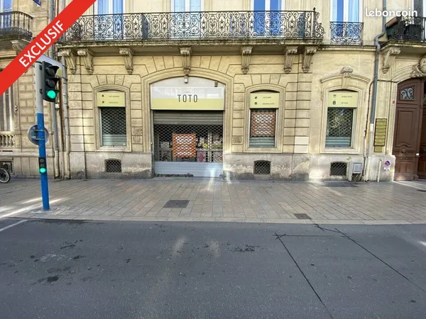Local commercial 251 m² MONTPELLIER