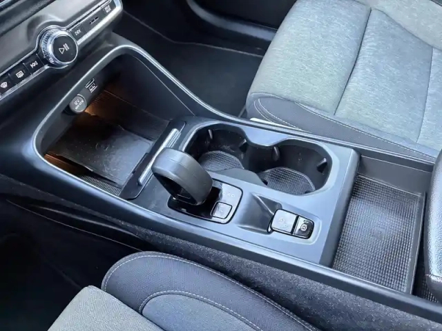 Volvo Xc40 t4 recharge 129+82 ch dct7 — photo 15