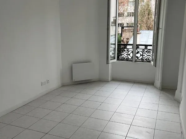 Appartement Location Paris 2p 31m² 1110€