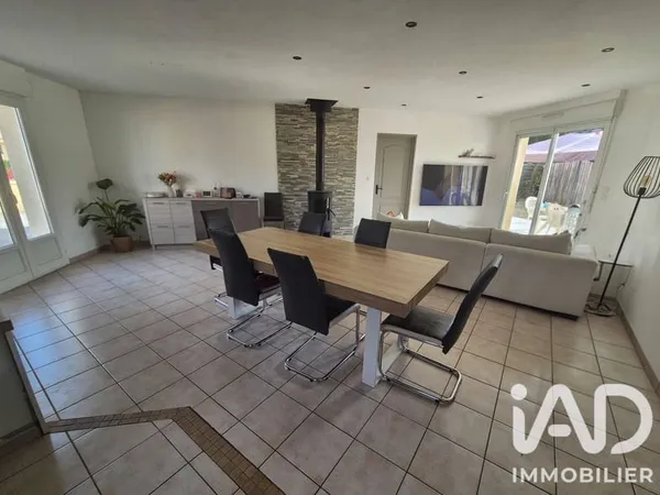 Maison de plain-pied 5 pièces 99 m²