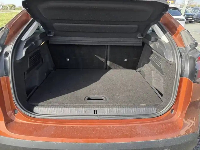 Citroën C4 e- 136 ch automatique — photo 6