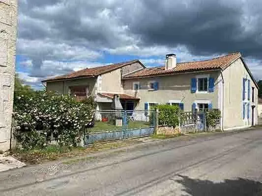 Maison de campagne en Charente