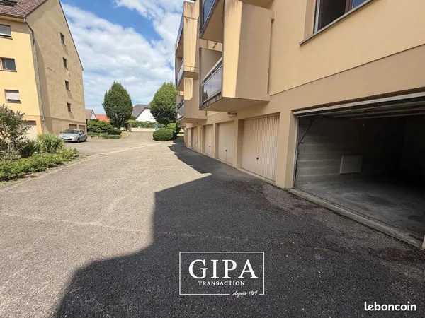 Parking/box 13 m² Mittelhausbergen