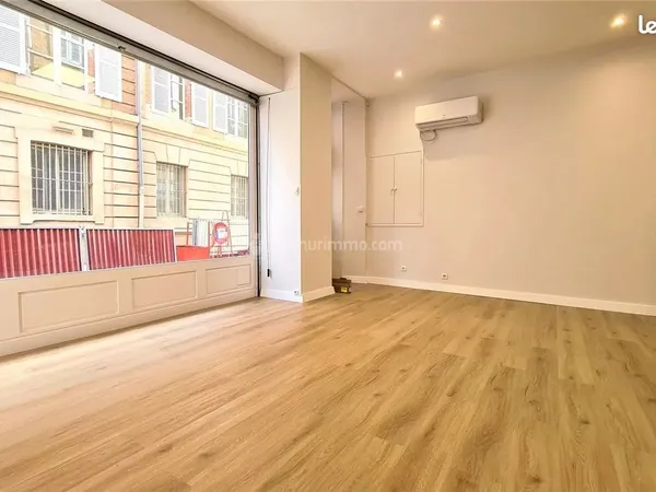 Local commercial 25 m² Albi
