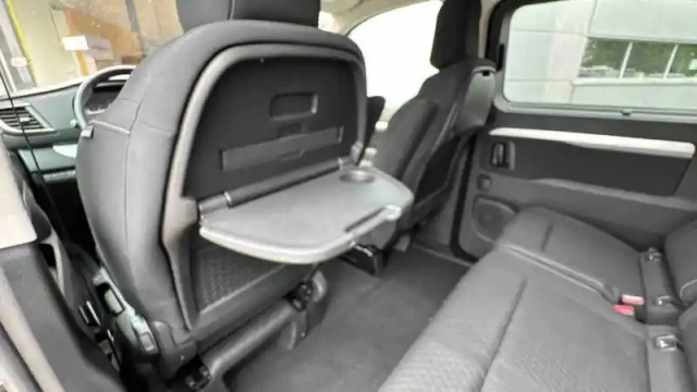 Opel Zafira life l2 1.5 diesel 120 ch — photo 25