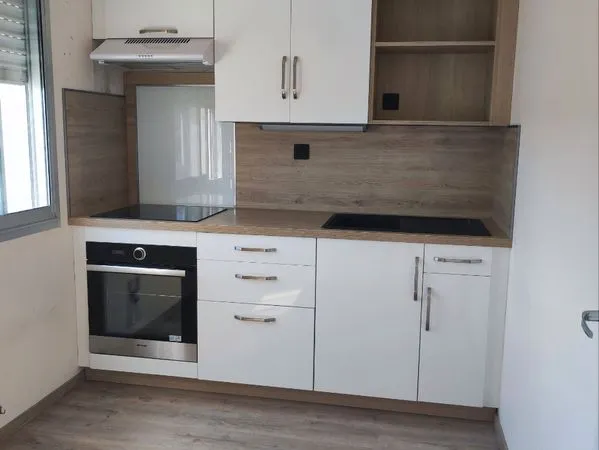 Appartement T1bis (eau et chauffage compris)