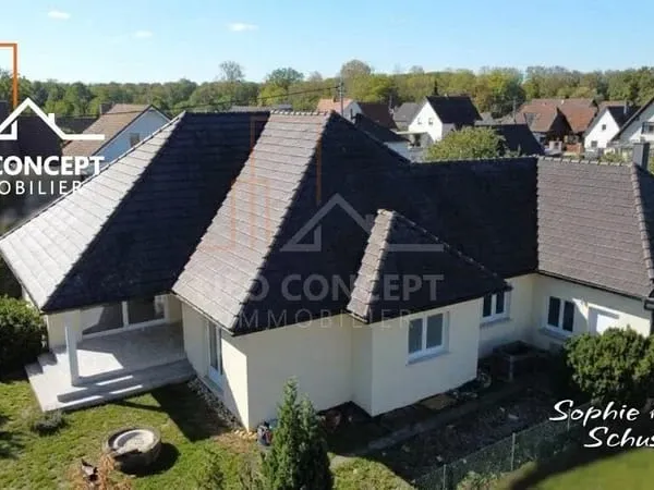 Charmante maison de plain-pied de 154 m² au calme.