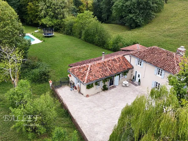 Maison 5 pièces 130 m²