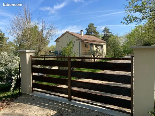 Maison à la campagne