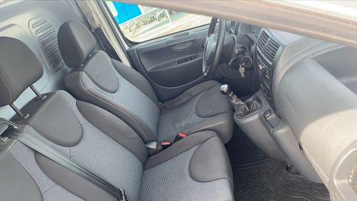 Citroen Jumpy Fourgon 2.0HDi 125 - Busines L1h1 – 2016 – 156679 km – Diesel – Boîte Manuelle — photo 19