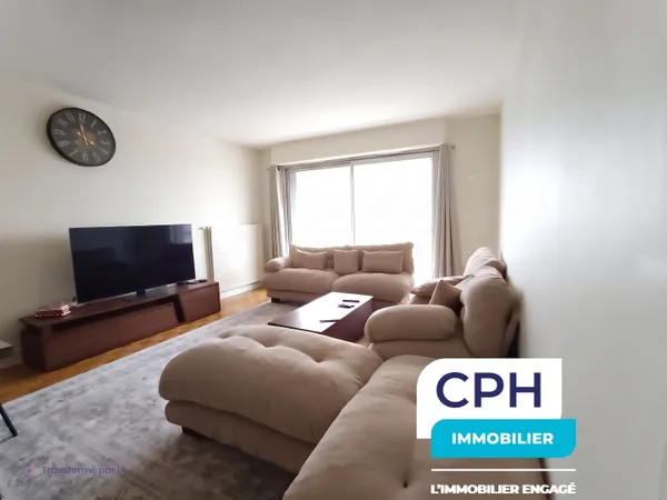 4 pièces de 77,90m² - 3 chambres, balcon et parking - Vendu loué- Pont-de-Flandre, Paris 19ème