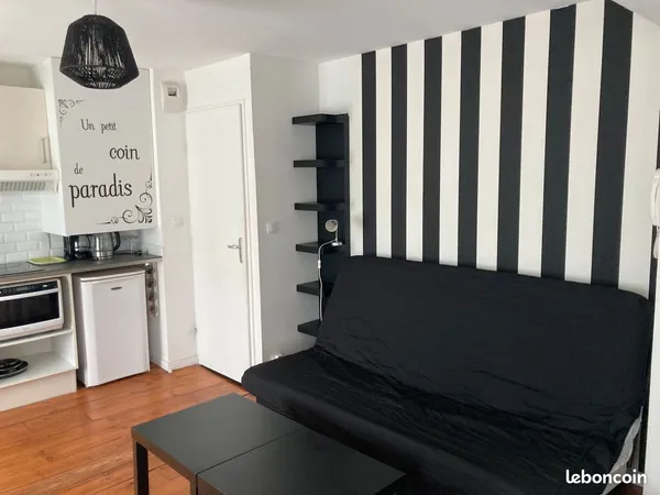 Joli studio meublé centre ville
