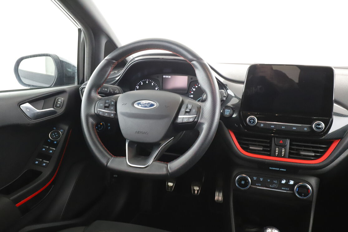 Ford Fiesta 1.0 EcoBoost ST-Line — photo 12
