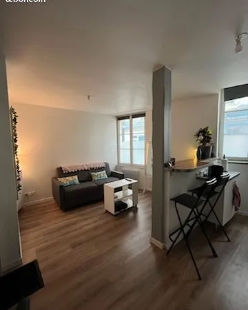 Studio meublé