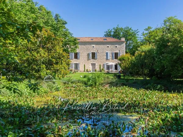Propriété 6 pièces 260 m²