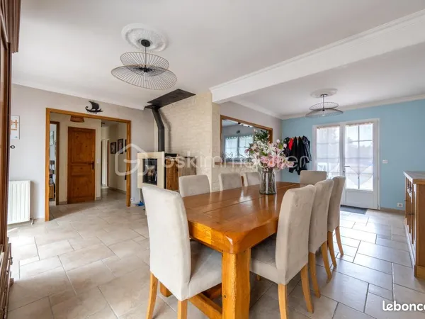 Maison 7 pièces 130 m²