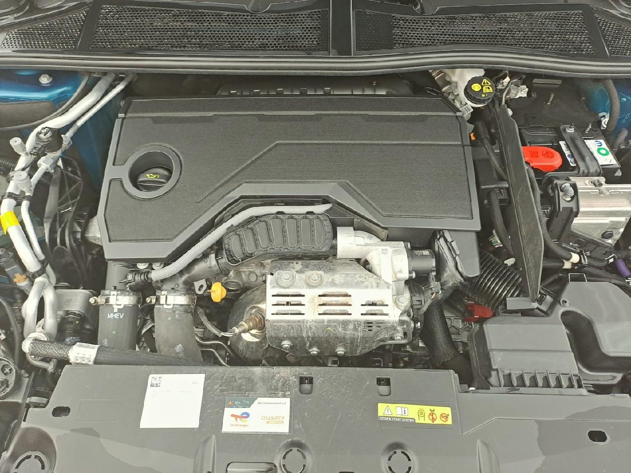 Peugeot 308 hybrid 136 e-dcs6 style — photo 16