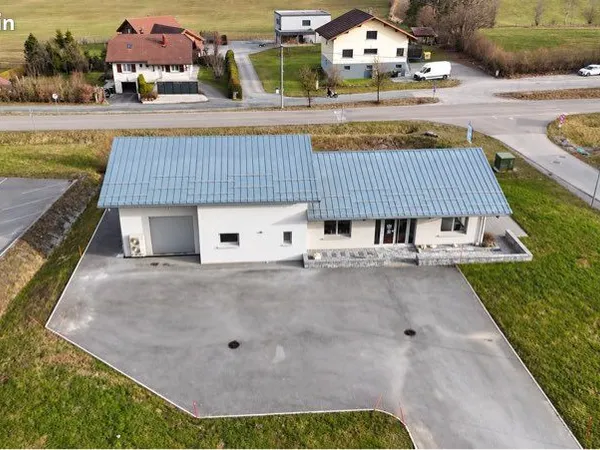 Bâtiment professionnel