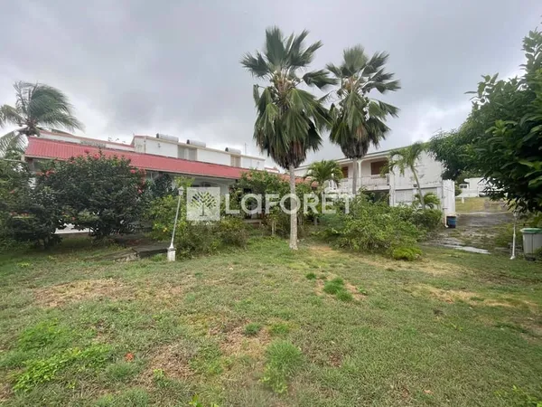 Villa 16 pièces 417 m²