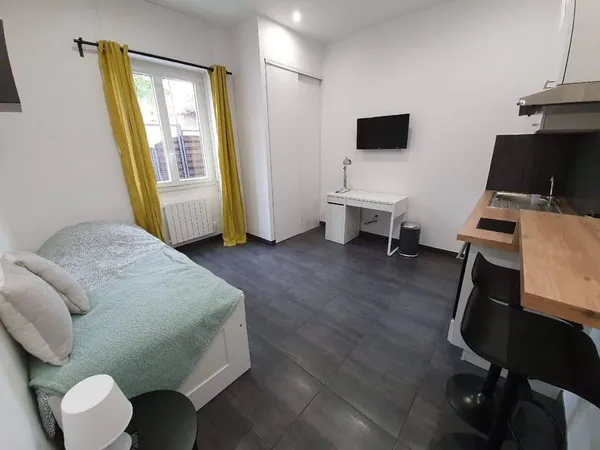 Studio 1 pièce 23 m²