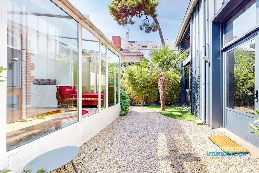 Appartement 6 pièces 126 m²