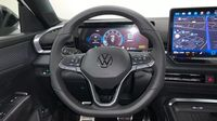 Volkswagen T-Roc 1.5 eTSI 150ch R-Line DSG7 — photo 35