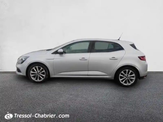 Renault Megane mégane iv berline tce 140 fap intens — photo 20