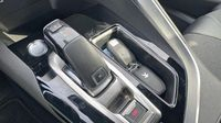 Peugeot 3008 1.5 BlueHDi 130ch E6.c GT Line S&S EAT8 — photo 17