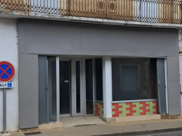 Commerce 4 pièces 150 m²