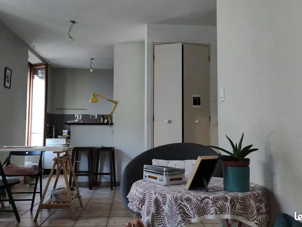Vente Appartement 42 m² GRENOBLE
