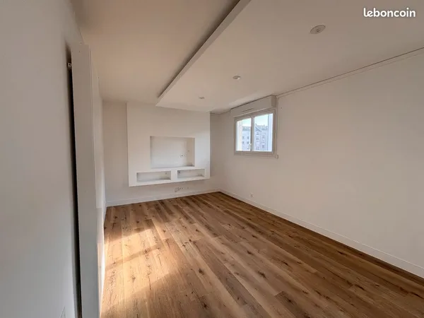 Rennes Cleunay - T3 rénové de 63 m² au pied du métro