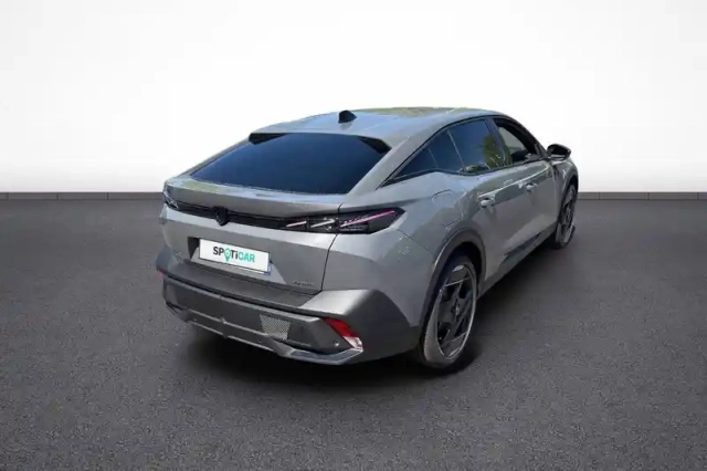 Peugeot 408 plug-in hybrid 225 ch e-dcs7 — photo 6