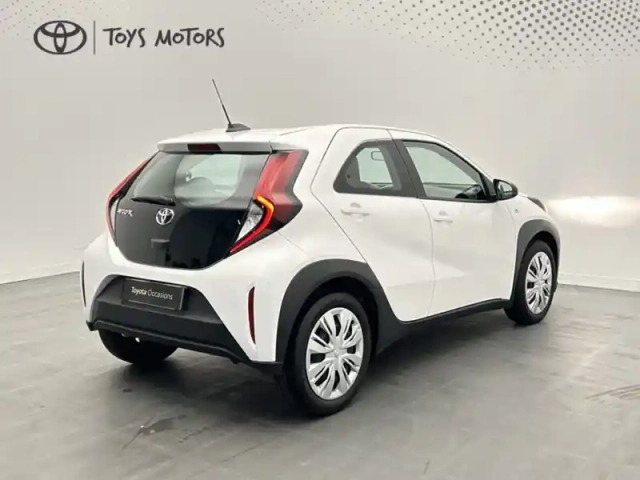 Toyota Aygo 1.0 vvt-i 72 dynamic — photo 5