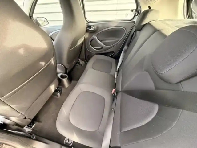 Smart Forfour base 52kw passion 1.0 71 ch — photo 10