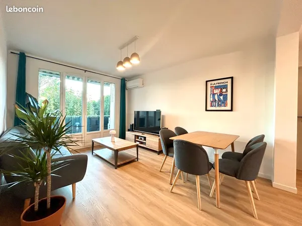 T4 entièrement rénové avec 3 chambres, 2 balcons et cave