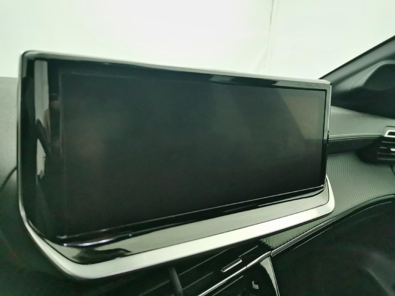 Peugeot 208 hybrid 136 e-dcs6 gt — photo 11