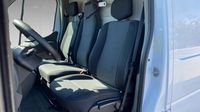 Renault Master F3300 L2H2 2.3 Blue dCi 135ch Grand Confort Euro6 — photo 9