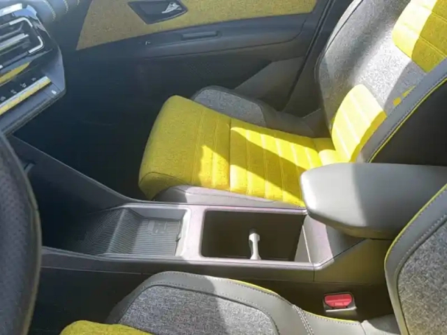 Renault 5 renault  e-tech electrique 10 ch autonomie confort — photo 9