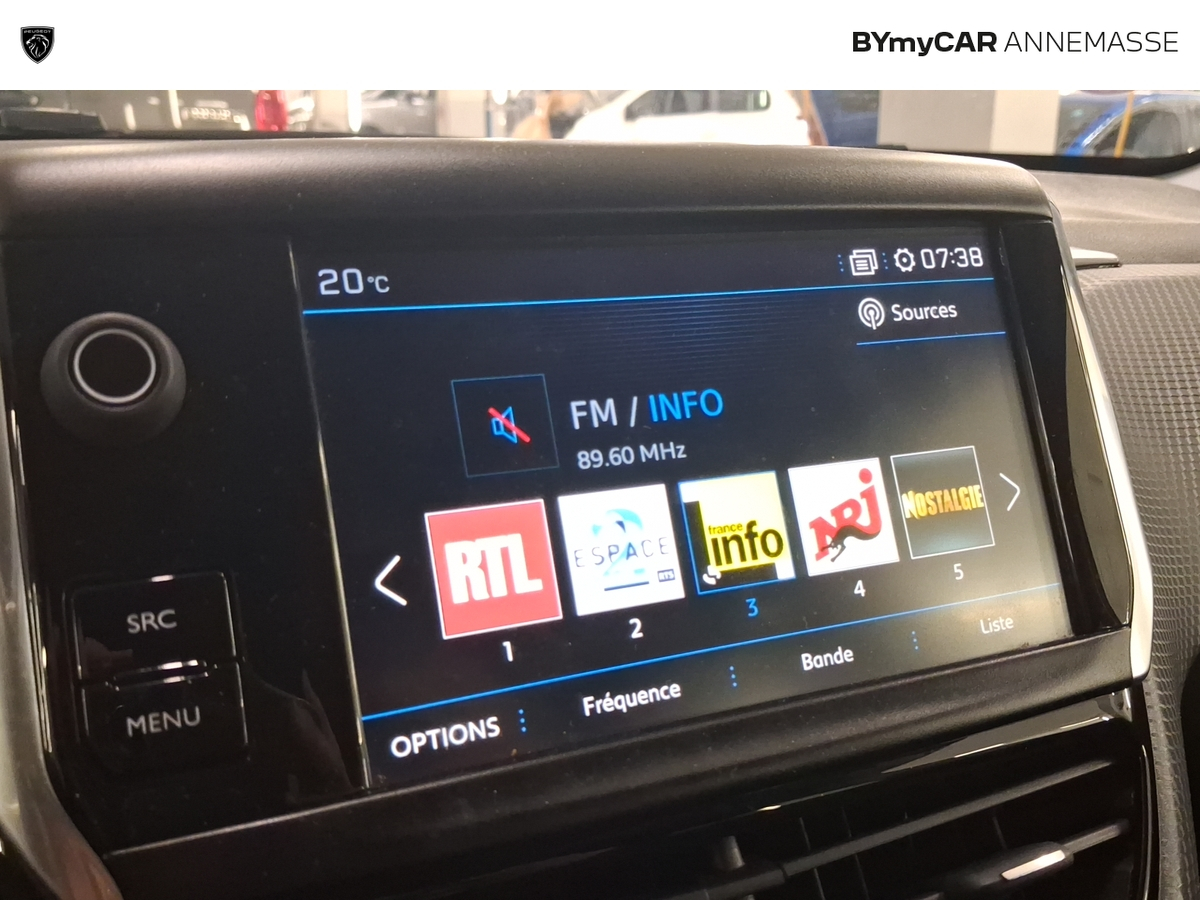 Peugeot 208 PureTech 110ch S&amp;S EAT6 — photo 23