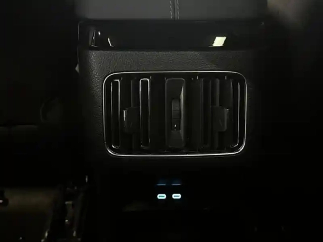Byd Seal U 1.5 dm-i 218ch boost — photo 9