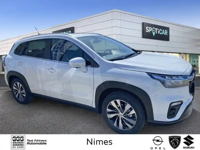 Suzuki S-Cross 1.4 boosterjet hybrid — photo 20