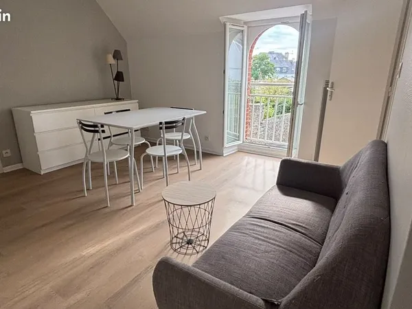 Appartement 2 Pièces meublé - 38 m² - Centre - Calme