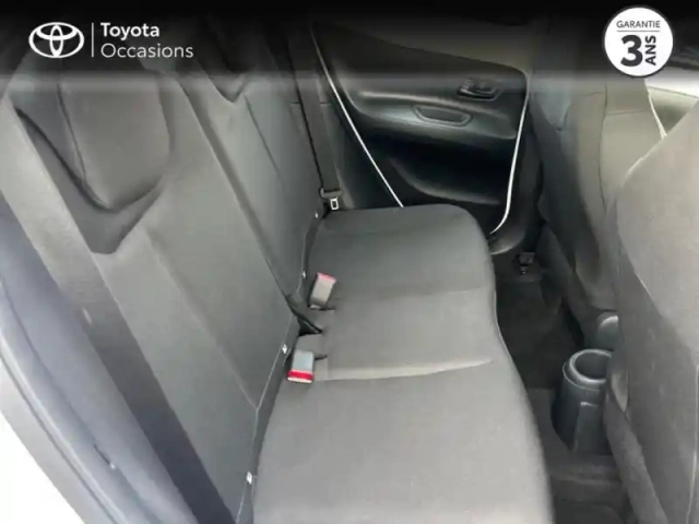 Toyota Aygo X 1.0 vvt-i 72ch active business — photo 13