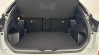 Toyota Yaris Cross 130h Première MC24 — photo 14