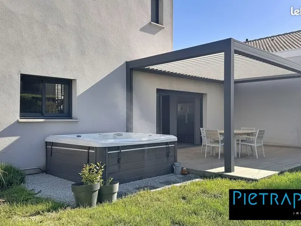 Villa 5 pièces 128 m²