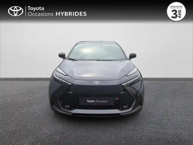 Toyota C-Hr 1.8 hybride 140ch gr sport — photo 5